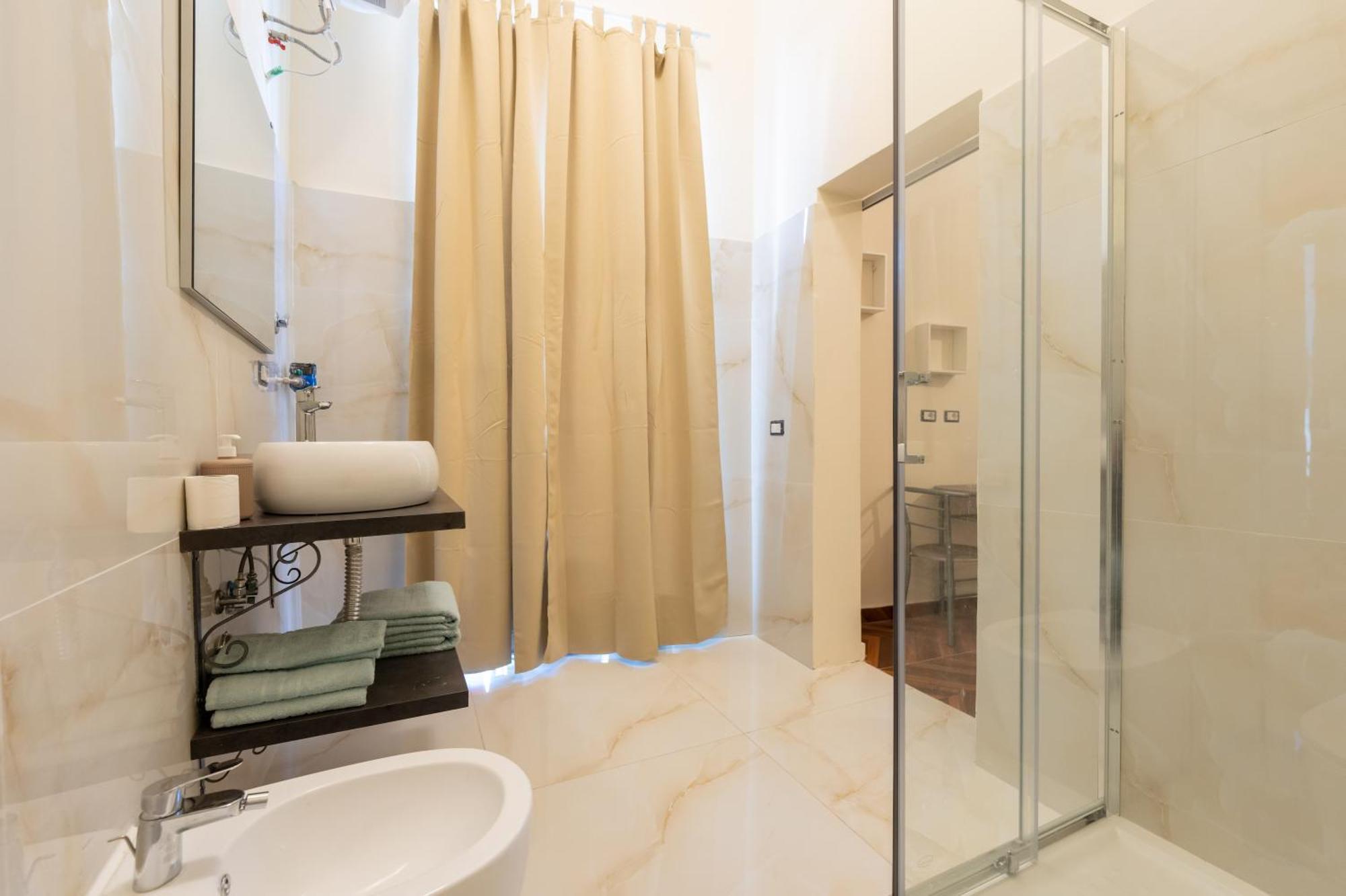 Keullaudianapoli Villa Bagian luar foto